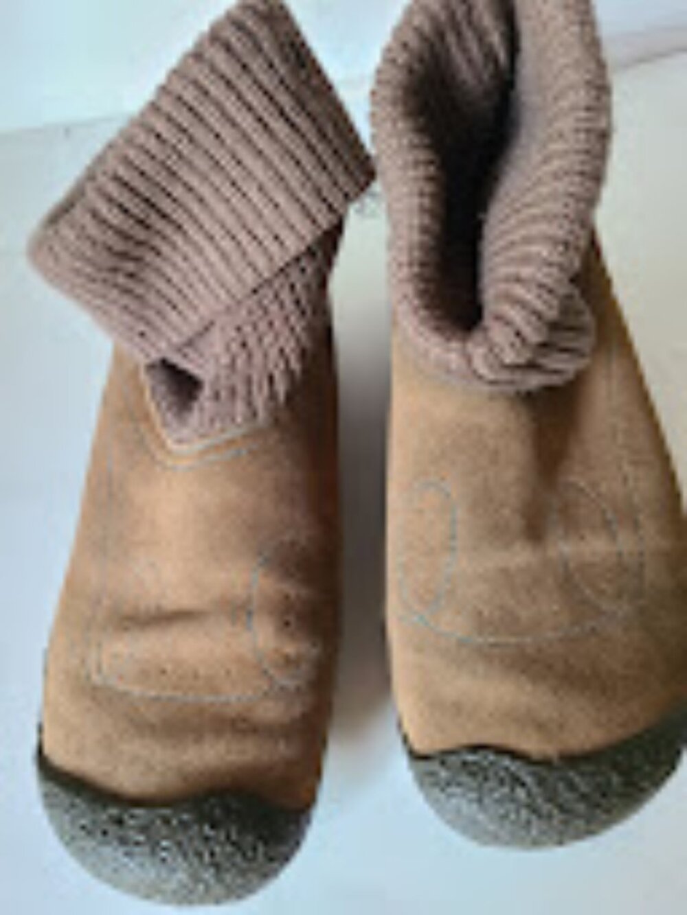 Keen Boots Womens Size 8.5 Brown Suede Knit Cuff Button Ankle Warm Cozy